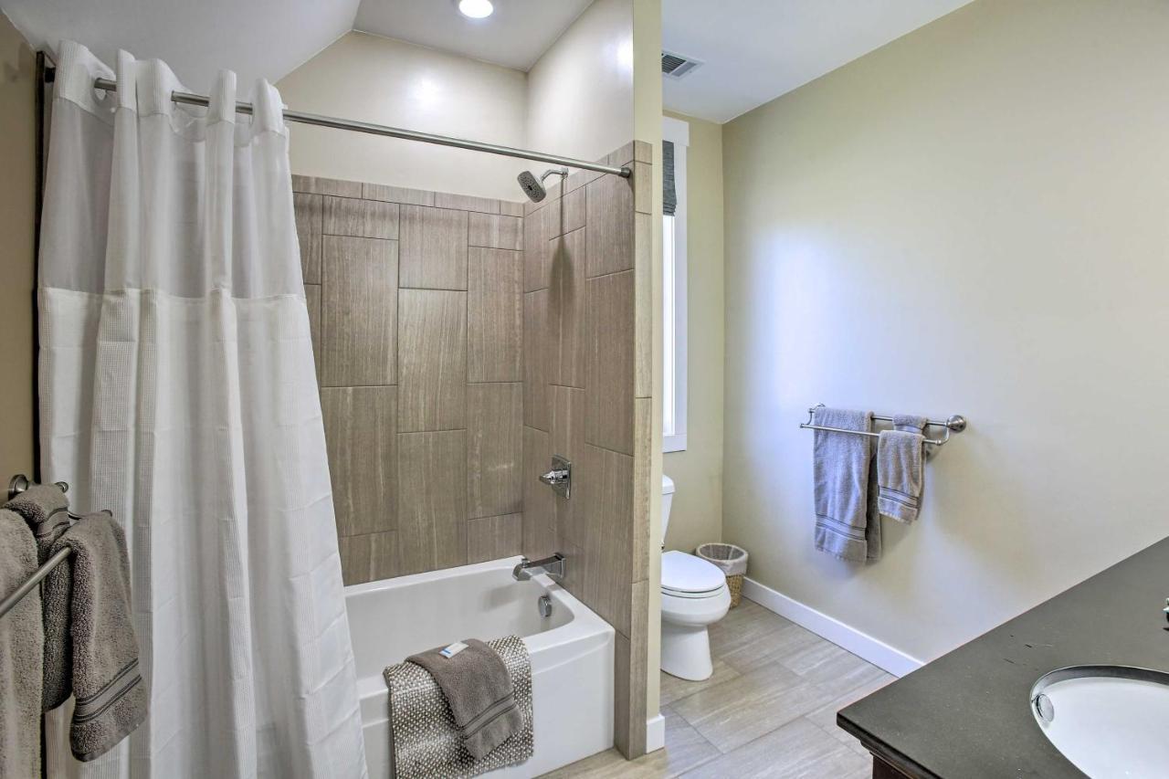 Cozy And Urban Ludington Apt About 1 Mi To Lake Michigan מראה חיצוני תמונה